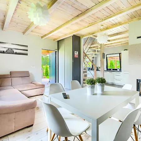 بيت للعطل Port Wikno