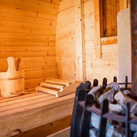 بيت للعطل Port *